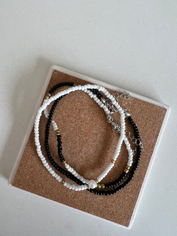 Black and White anklet